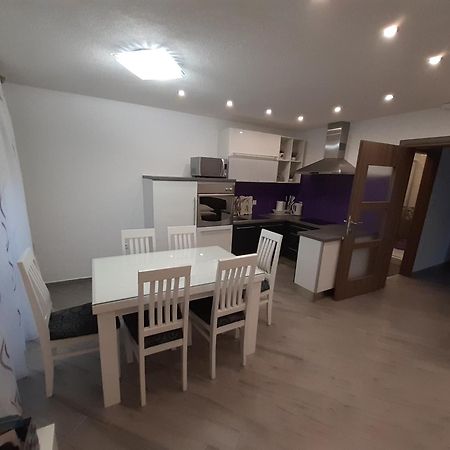 Apartment Lucky With Jacuzzi Trogir Pokoj fotografie