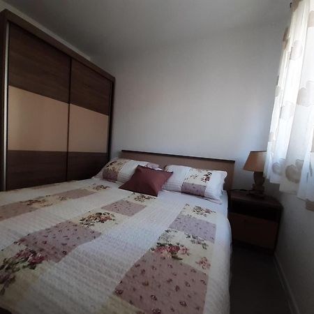 Apartment Lucky With Jacuzzi Trogir Pokoj fotografie